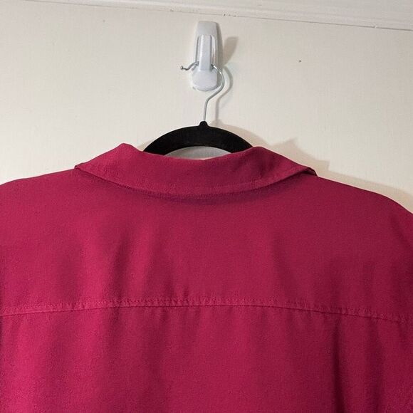 Dressbarn 2X berry color button up shirt princess seam flip cuff long sleeve - Picture 4 of 10